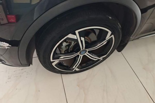 BYD Tang New Energy 2021, 62200 км, за 14864 USD - фото 8