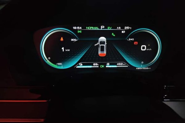 BYD Tang New Energy 2021, 41500 км, за 16708 USD - фото 12