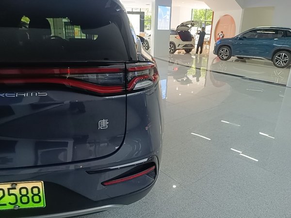 BYD Tang New Energy 2021, 48800 км, за 14380 USD - фото 7
