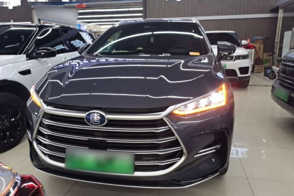 BYD Tang New Energy 2021, 61400 км, за 16602 USD