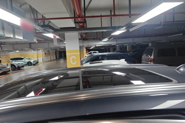 BYD Tang New Energy 2021, 62000 км, за 14366 USD - фото 7