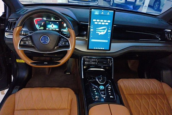 BYD Tang New Energy 2021, 62900 км, за 14976 USD - фото 12