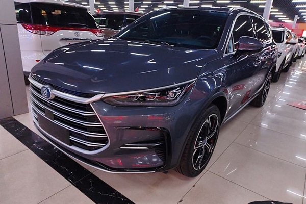 BYD Tang New Energy · 2021 год