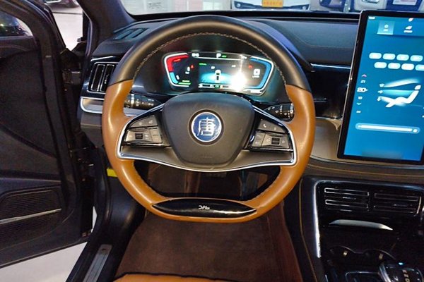 BYD Tang New Energy 2021, 62900 км, за 14976 USD - фото 13