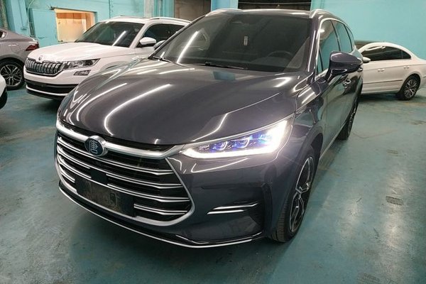 BYD Tang New Energy · 2021 год
