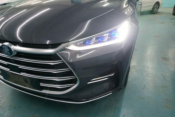 BYD Tang New Energy 2021, 69200 км, за 14072 USD - фото 6