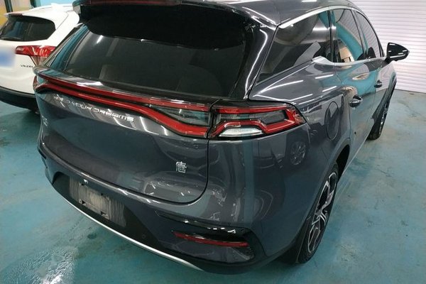 BYD Tang New Energy 2021, 69200 км, за 14072 USD