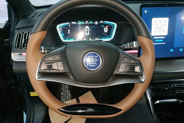 BYD Tang New Energy 2021, 69200 км, за 14072 USD - фото 13