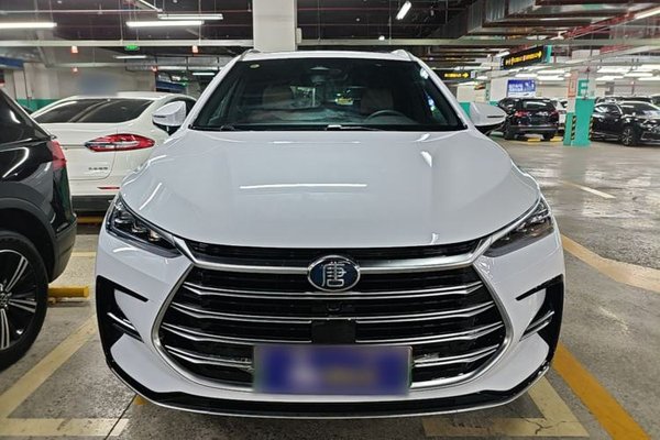 BYD Tang New Energy 2021, 30000 км, за 15190 USD