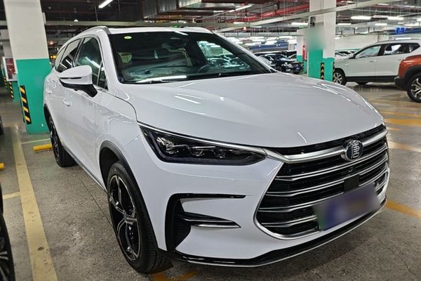 BYD Tang New Energy 2021, 30000 км, за 15190 USD