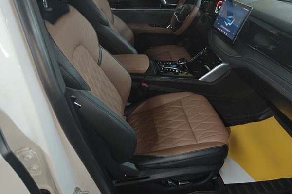 BYD Tang New Energy 2021, 81500 км, за 14940 USD - фото 19