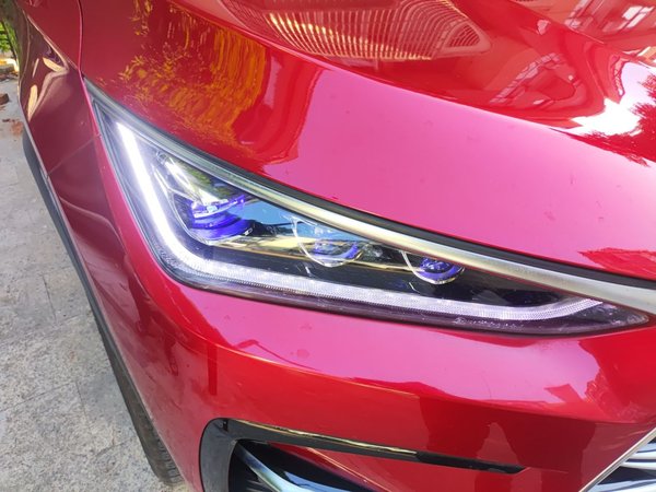 BYD Tang New Energy 2021, 39900 км, за 13375 USD - фото 7