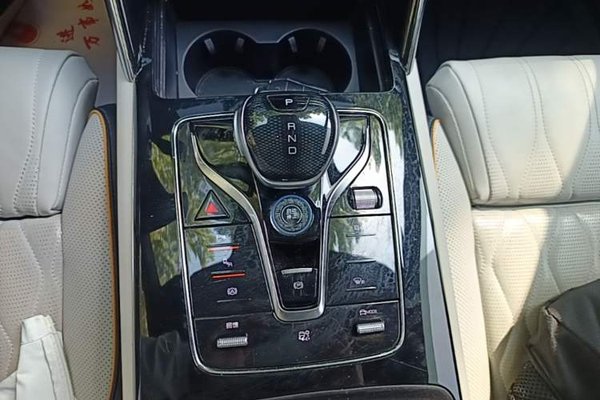 BYD Tang New Energy 2022, 115000 км, за 18485 USD - фото 13