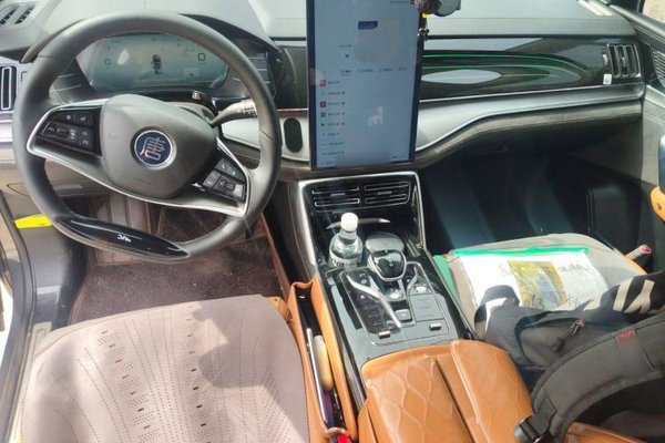 BYD Tang New Energy 2022, 83000 км, за 19294 USD - фото 6