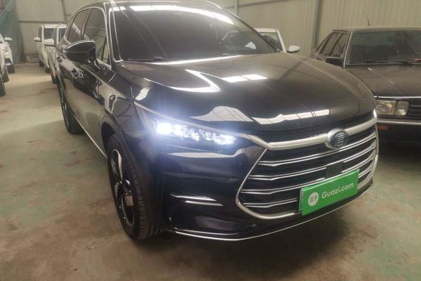 BYD Tang New Energy 2023, 39400 км, за 18397 USD - фото 7