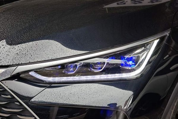 BYD Tang New Energy 2023, 59700 км, за 18235 USD - фото 6