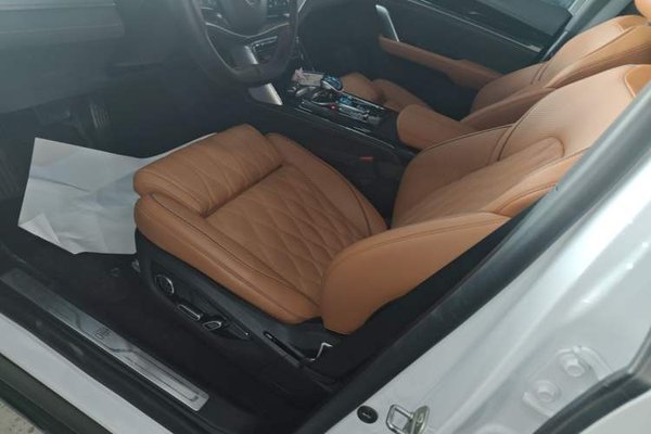 BYD Tang New Energy 2023, 45800 км, за 17507 USD - фото 17