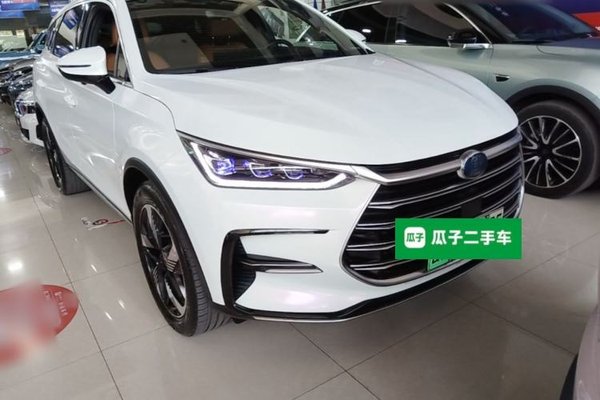 BYD Tang New Energy 2023, 76700 км, за 16631 USD