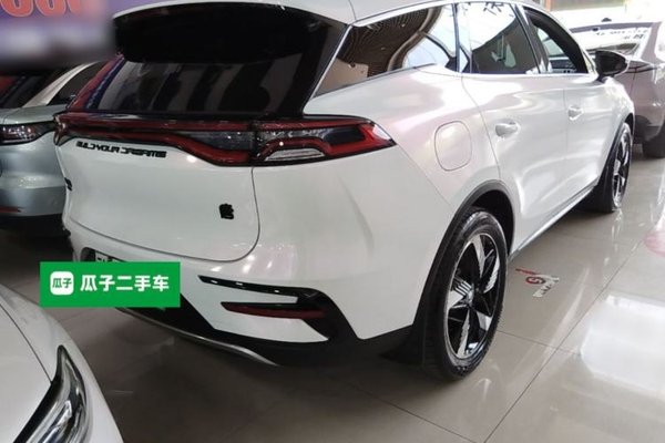 BYD Tang New Energy 2023, 76700 км, за 16631 USD - фото 6