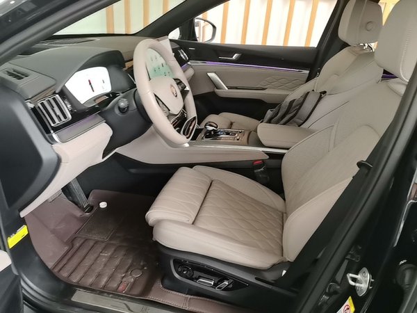 BYD Tang New Energy 2024, 26600 км, за 20153 USD - фото 18