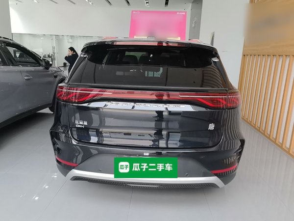 BYD Tang New Energy 2024, 26600 км, за 20153 USD