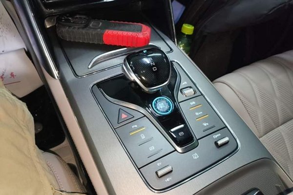 BYD Tang New Energy 2024, 46500 км, за 17896 USD - фото 21