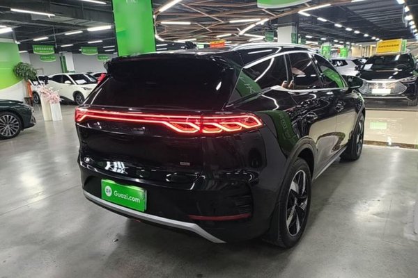 BYD Tang New Energy 2024, 46500 км, за 17896 USD - фото 6