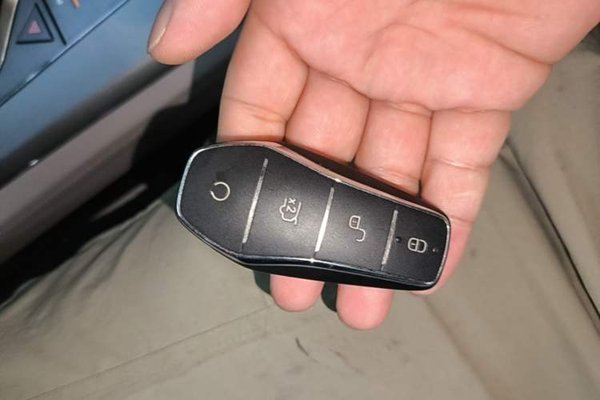 BYD Tang New Energy 2024, 46500 км, за 17896 USD - фото 29