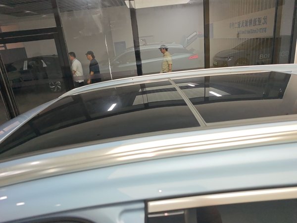 BYD Tang New Energy 2024, 42500 км, за 23363 USD - фото 11