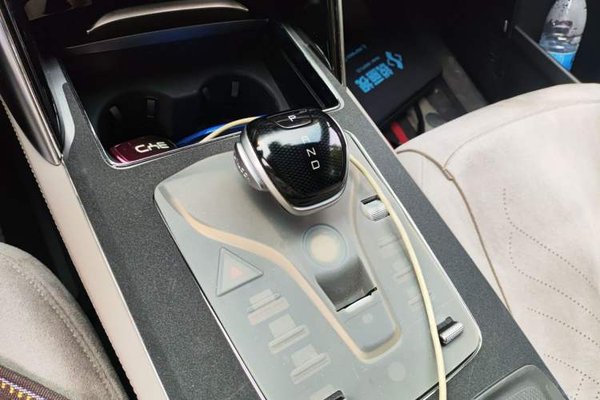 BYD Tang New Energy 2024, 45700 км, за 17038 USD - фото 15