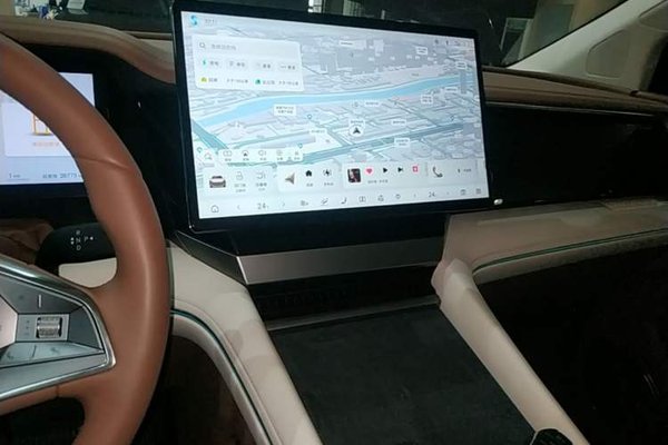 BYD Xia 2025, 26800 км, за 32522 USD - фото 15
