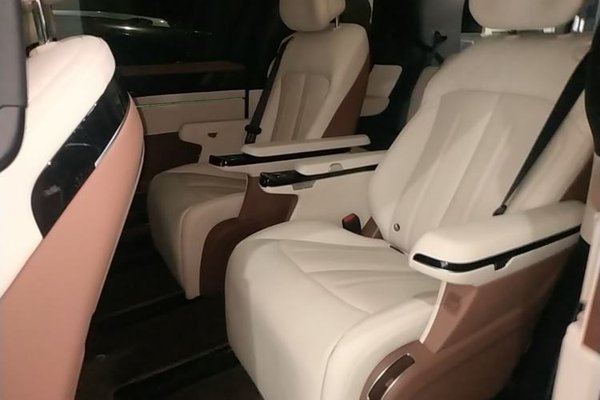 BYD Xia 2025, 26800 км, за 32522 USD - фото 20