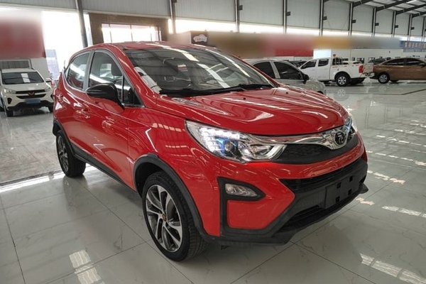 BYD Yuan 2016, 75200 км, за 4632 USD