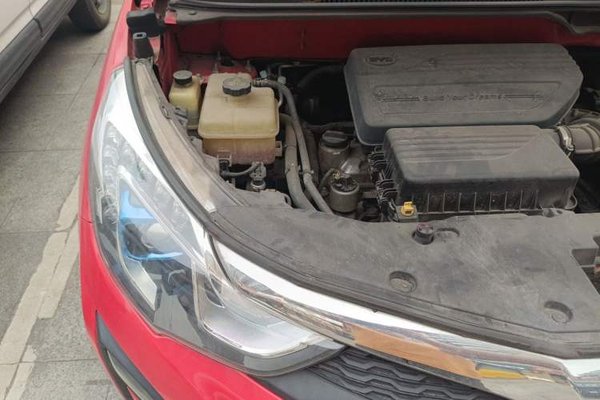 BYD Yuan 2016, 99300 км, за 2850 USD - фото 23