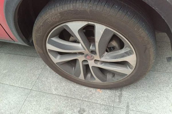 BYD Yuan 2016, 99300 км, за 2850 USD - фото 8