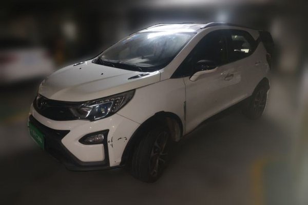 BYD Yuan · 2016 год