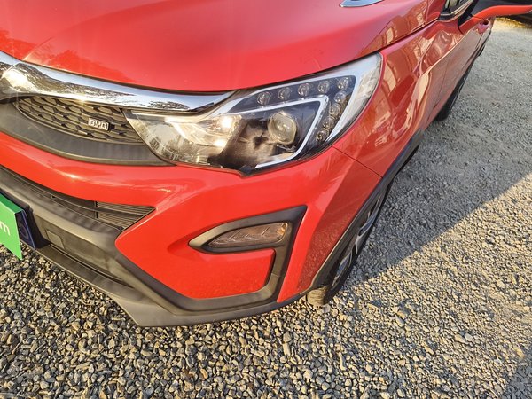 BYD Yuan 2017, 152200 км, за 5148 USD