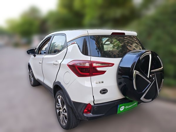 BYD Yuan 2017, 70600 км, за 3197 USD