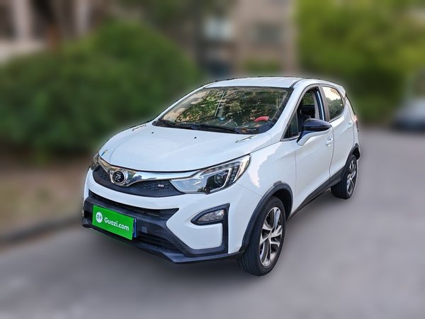 BYD Yuan · 2017 год