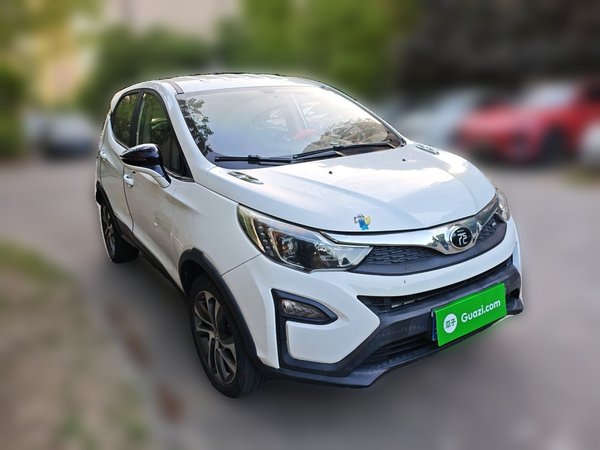 BYD Yuan 2017, 70600 км, за 3197 USD