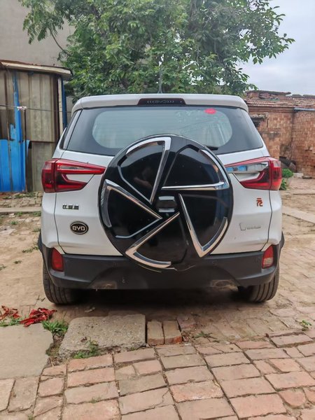 BYD Yuan 2017, 87600 км, за 5120 USD