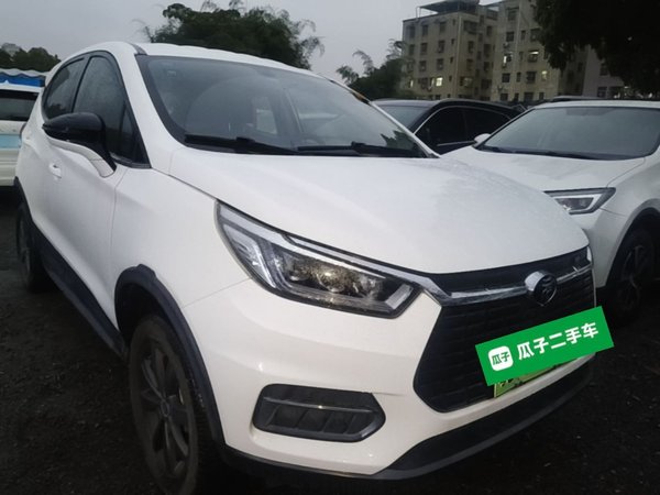 BYD Yuan New Energy 2019, 102000 км, за 7588 USD