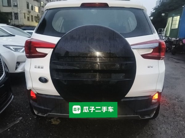 BYD Yuan New Energy 2019, 102000 км, за 7588 USD