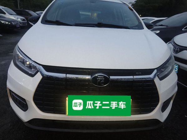 BYD Yuan New Energy 2019, 102000 км, за 7588 USD
