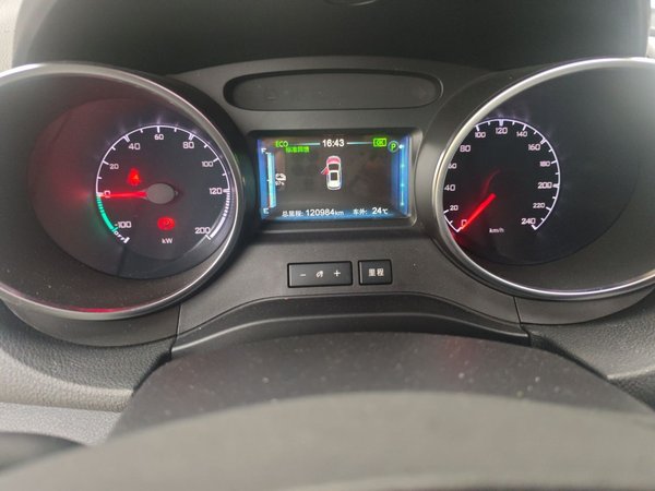 BYD Yuan New Energy 2019, 120900 км, за 4919 USD - фото 13