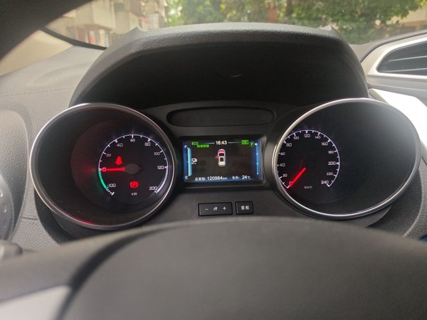 BYD Yuan New Energy 2019, 120900 км, за 4919 USD - фото 12