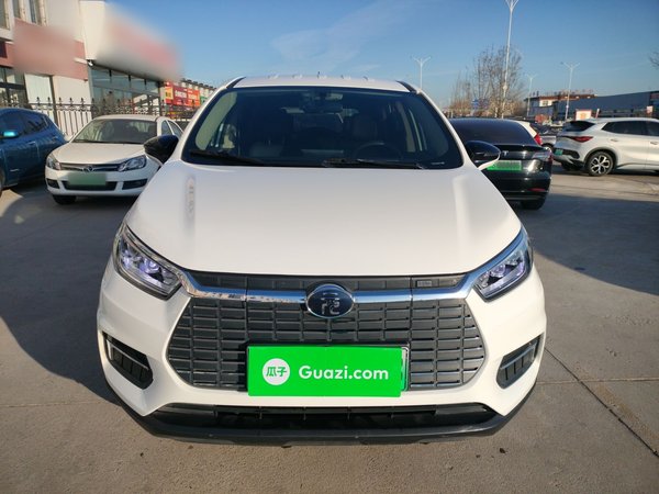 BYD Yuan New Energy 2019 EV535 Smart Connect Trendsetting Model, 2019 года