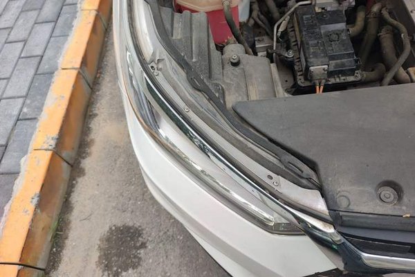 BYD Yuan New Energy 2019, 72400 км, за 7540 USD - фото 7