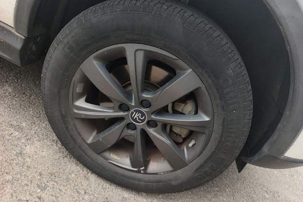 BYD Yuan New Energy 2019, 72400 км, за 7540 USD - фото 8