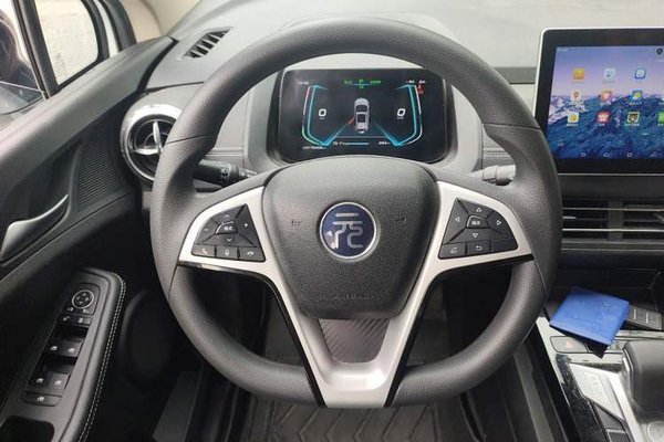 BYD Yuan New Energy 2019, 72400 км, за 7540 USD - фото 10